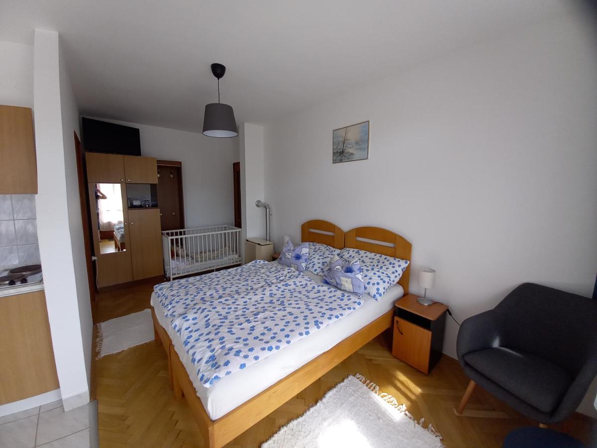 Kispal Apartmanhaz Zalakaros Exterior photo